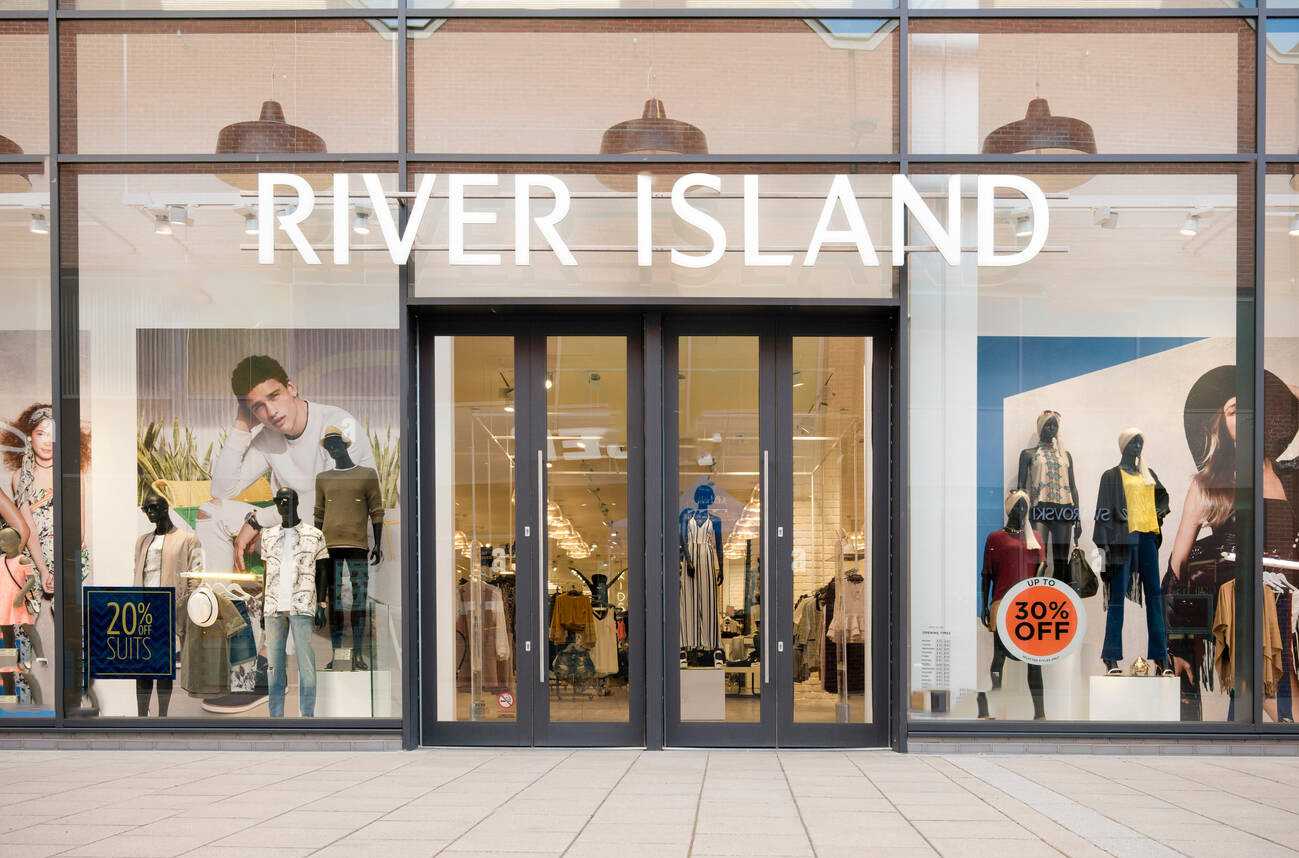 river-island-shop-uk-EWJWBX_副本.jpg